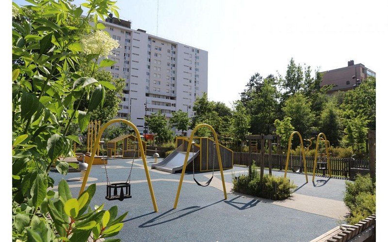 Aire de jeux Jules Verne 04 - Saragosse - Pau Pyrénées Tourisme