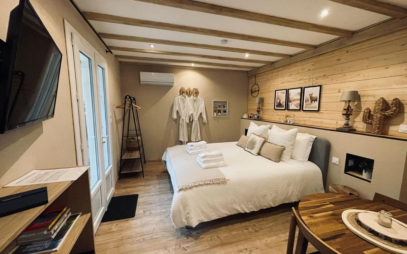 o pied de la montagne chambre