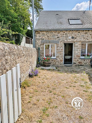 GÎTE DE MONTGIROUX, JUSQU'À 5-6 PERSONNES