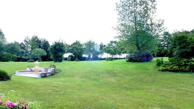 EXTERIEUR-3-Le-Manege---Mme