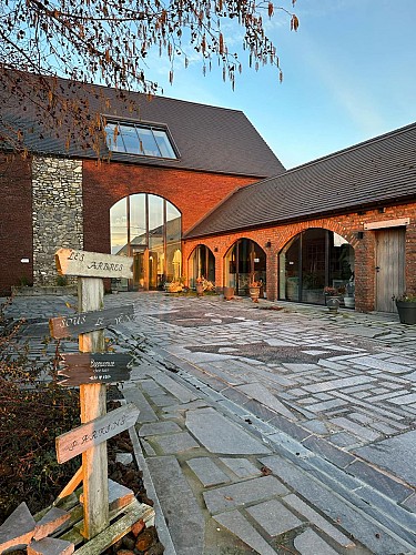 90d14187-9be7-4c9f-a664-58ac930b63a6