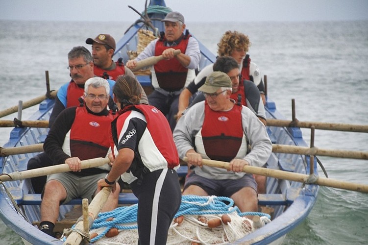 L'équipage Pinasse Lit