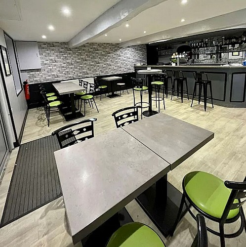 la-chapelle-saint-laurent-restaurant-sandy-bar-resto-salle