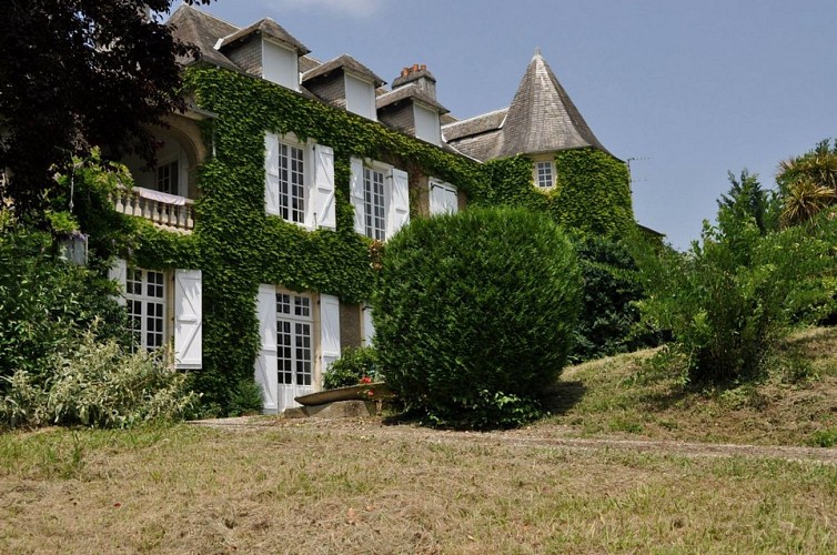 Chateau de cuqueron 1 [HDTV (1080)]