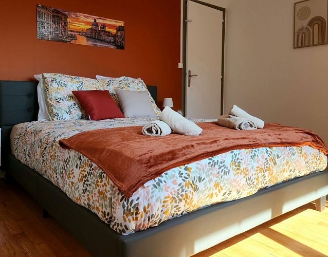 Lessay-meublé-l'incontournable-5