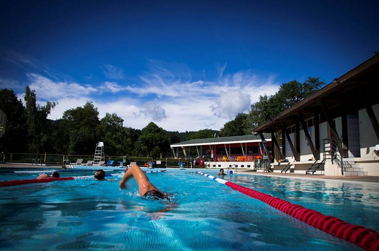 Piscine Matour