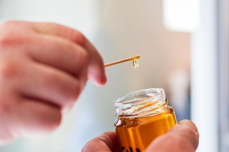 Miel de la Miellerie du moulin du Paroy©Martin Champon