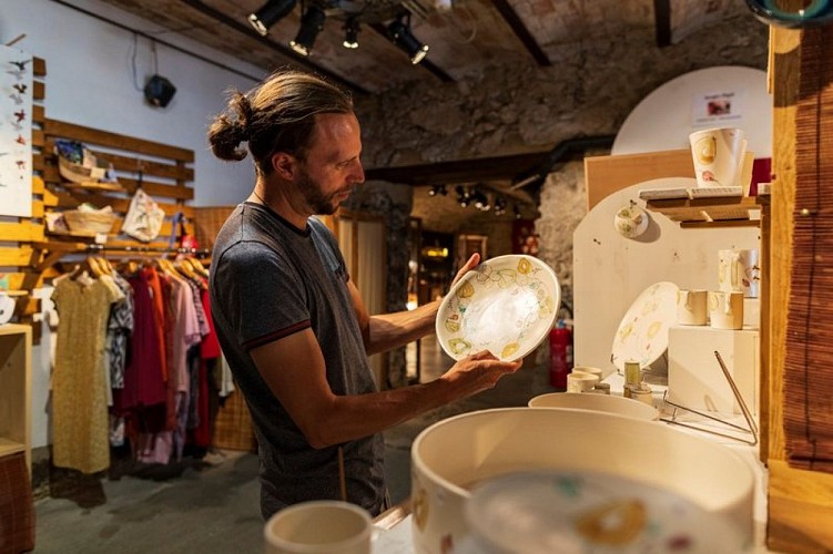 Artisanat au Hang'art©Martin Champon