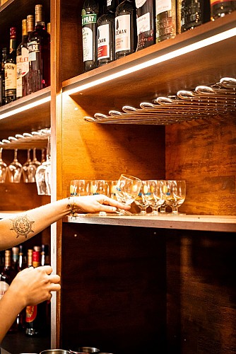 le-carroussel-restaurant-querenaing-bar