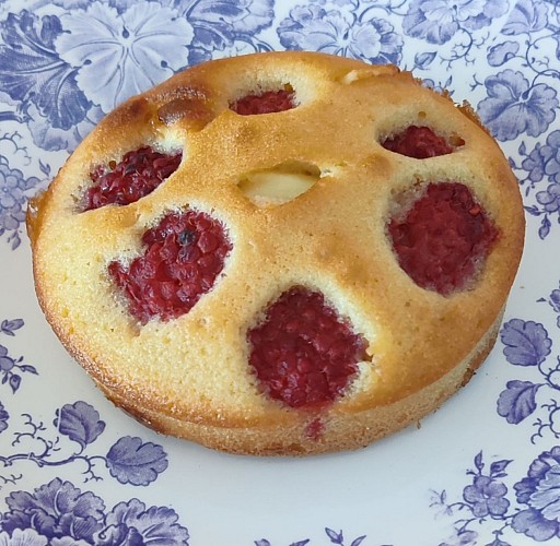 Brownie chocolat blanc framboises