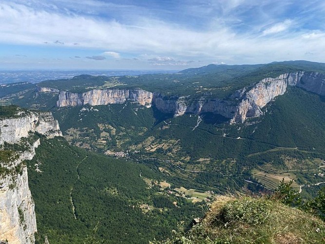 Vue sur Choranche depuis le Pas de Sagatte