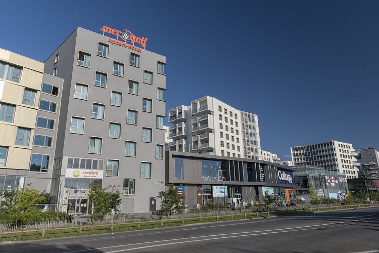 00_Mer_et_Golf_City_lac_exterieurs_01