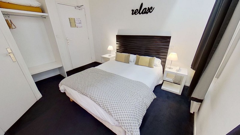 Hotel-Du-Theatre-Chambre-Relax-11172021_052932