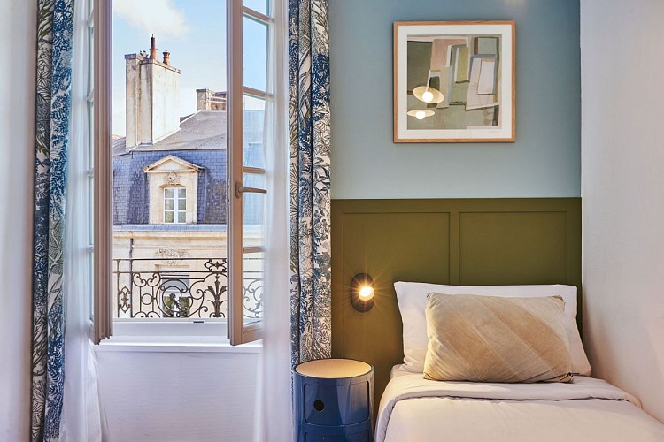 htelclmenceau_chambretwin_2_53662577948_o