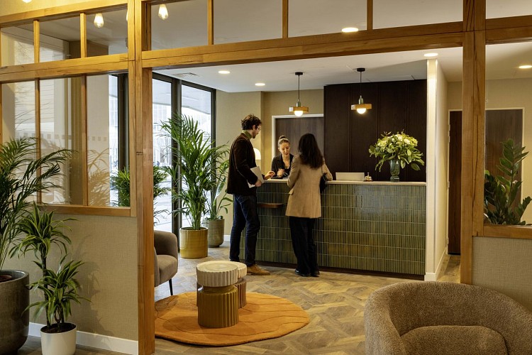 _16A8884 hotel 56 reveption bd