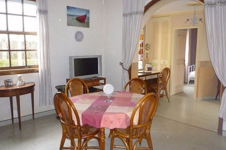 Mais 00458 - 085ms001157