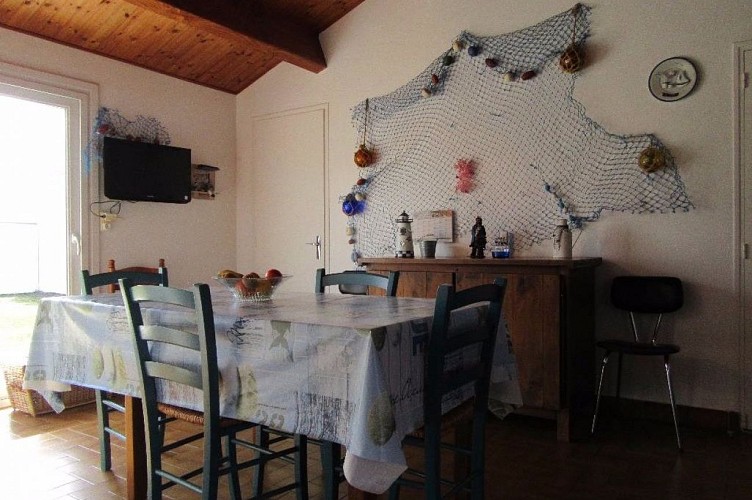 Mais 00020 - 085ms001156