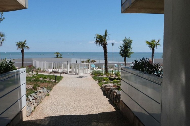 Appa r1101 - 085ms002092