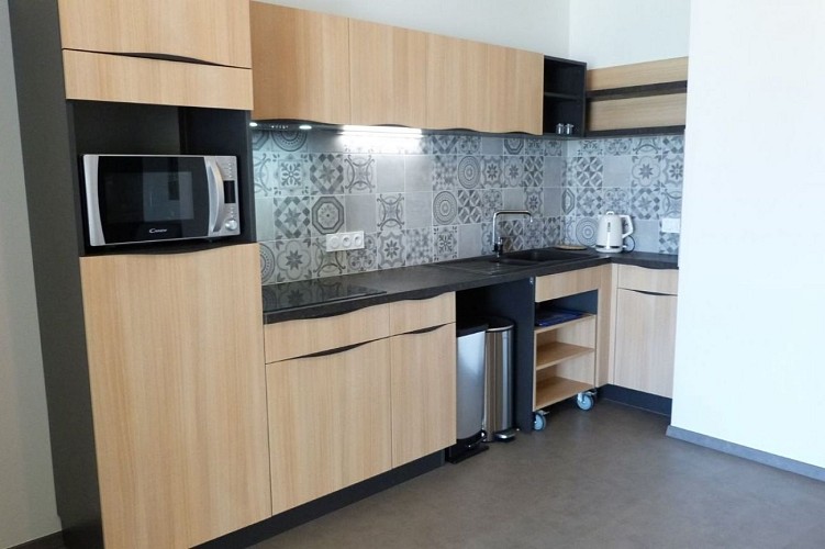 Appa r1101 - 085ms002092