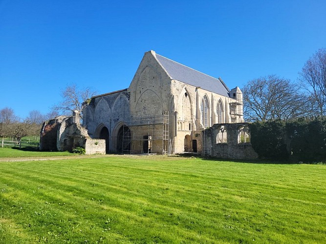 Abbaye de Longues