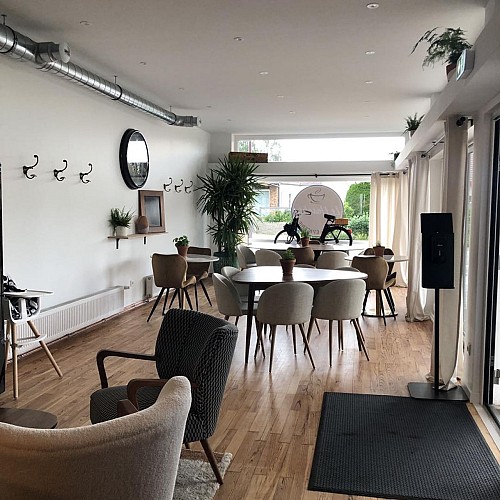 LE HOSCHTA CAFÉ ÉPICERIE DÉPÔT DE PAIN