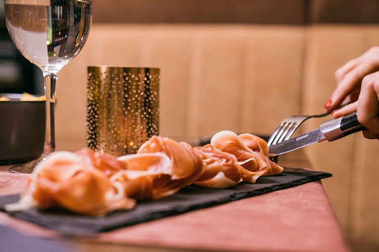 473432909_1143181323886012_166074321539758572_n