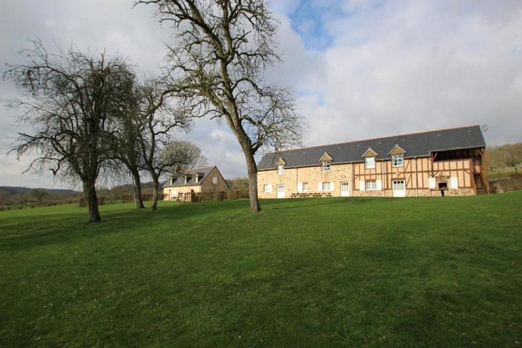 G4444-saint-georges-de-rouelley-la-fieffe-sous-les-buttes-4