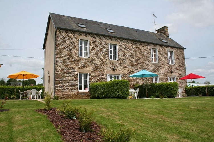 Gîtes de France G277 : Le Pont Roulland