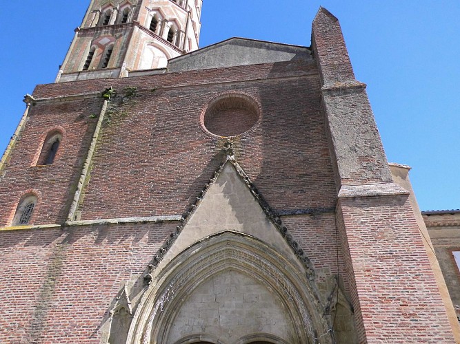 Le portail de la cathédrale