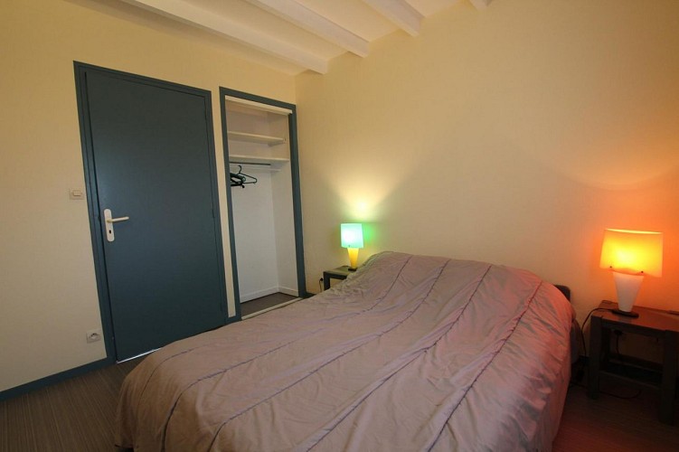 Clévacances H9310 : Gîte n°10 du village Clairefontaine