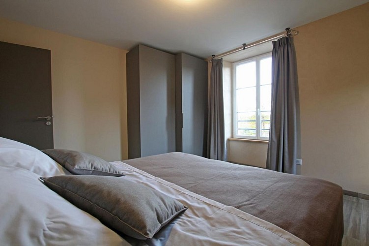 G44433-le-presbytere-gouberville-2