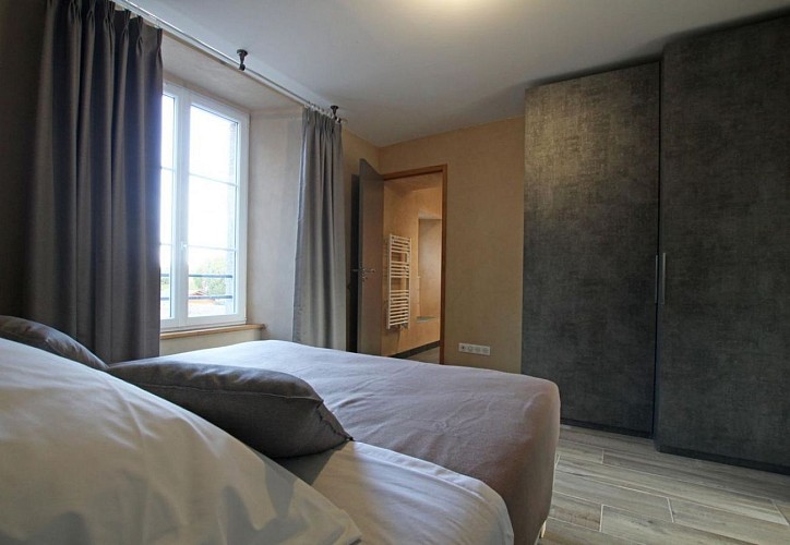 G44433-le-presbytere-gouberville-9