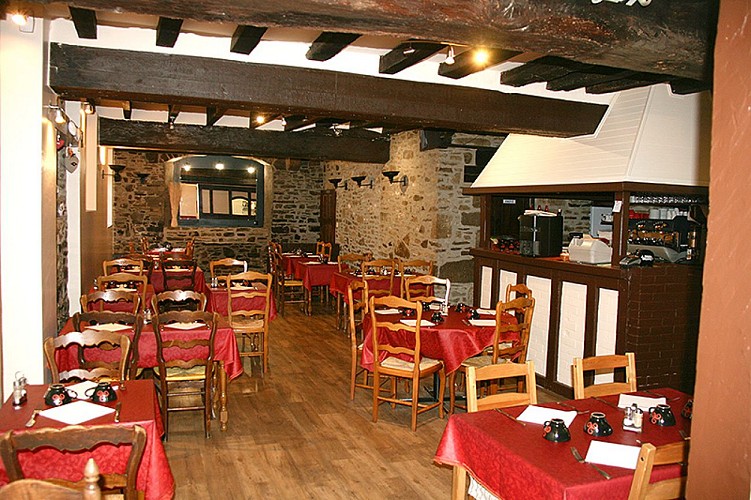 Dol-mène-aux-Saveurs