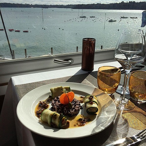 Le-Yacht-Dinard-plat