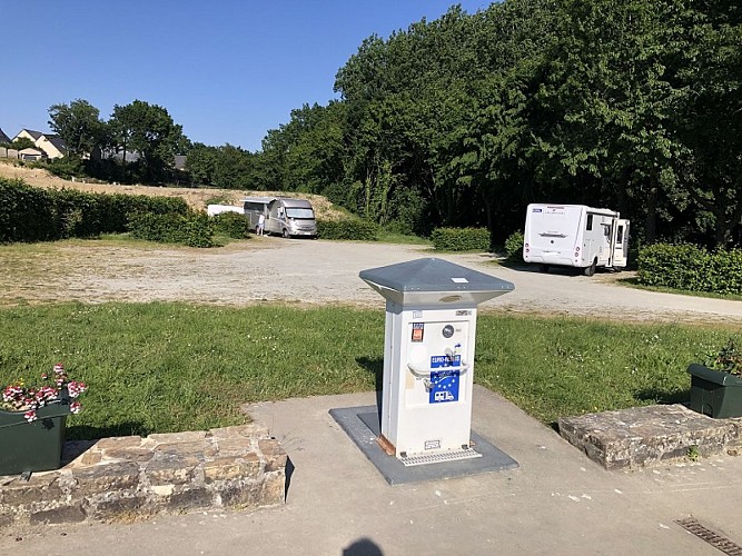 camping_car_châteaugiron