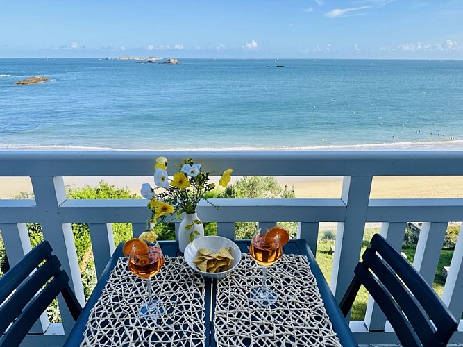 VILLA ROCK WILL photo brochure