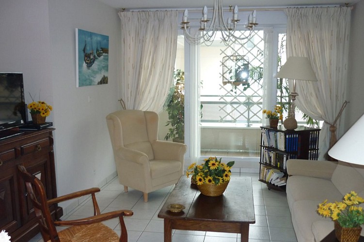 TRAHAND - location - Saint-Malo