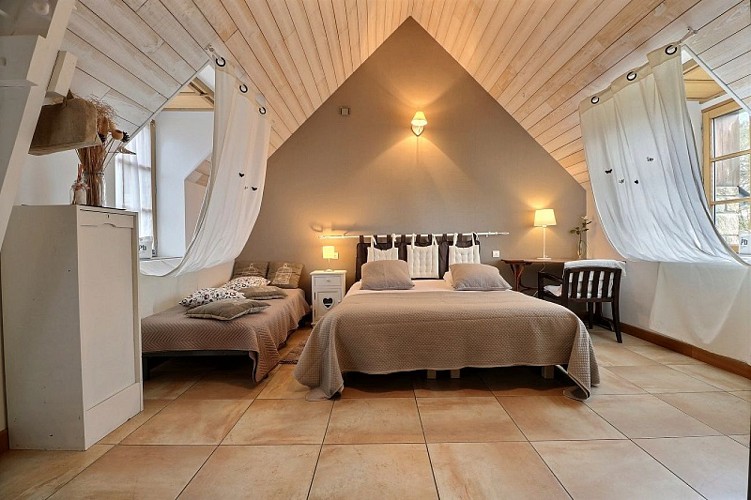 Chambres d'hôtes-Mme Harzic-Saint-Jouan des Guérêts