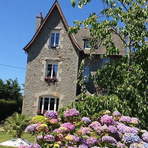 Façade du Clos Saint-Brice