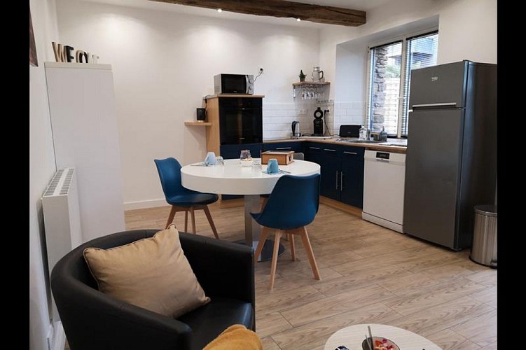 Gite A la memoire de Merlin - La Table ronde