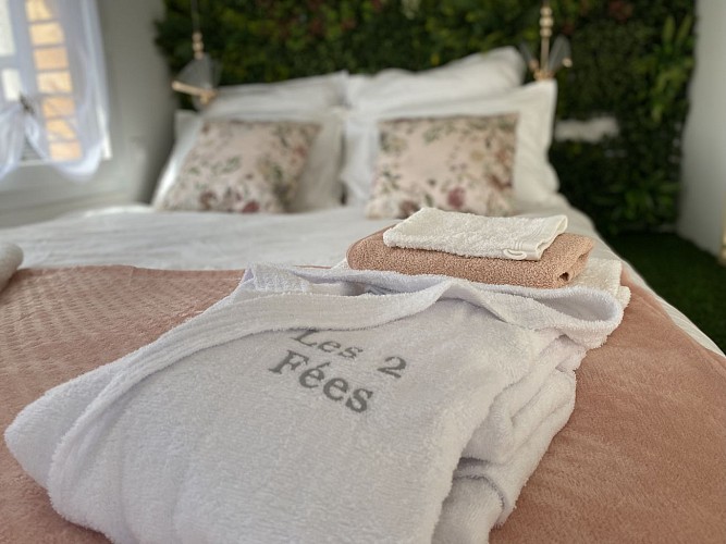 Studio Les 2 Fées - Montfort Sur Meu - Crédit Céline Huart (11)