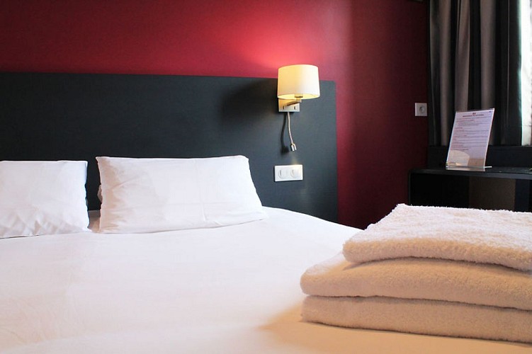 Le Victoria Rennes chambre confort