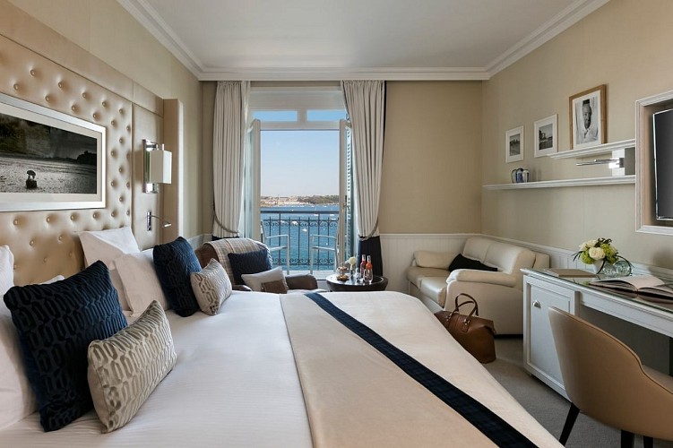 GRAND HOTEL BARRIERE - Dinard