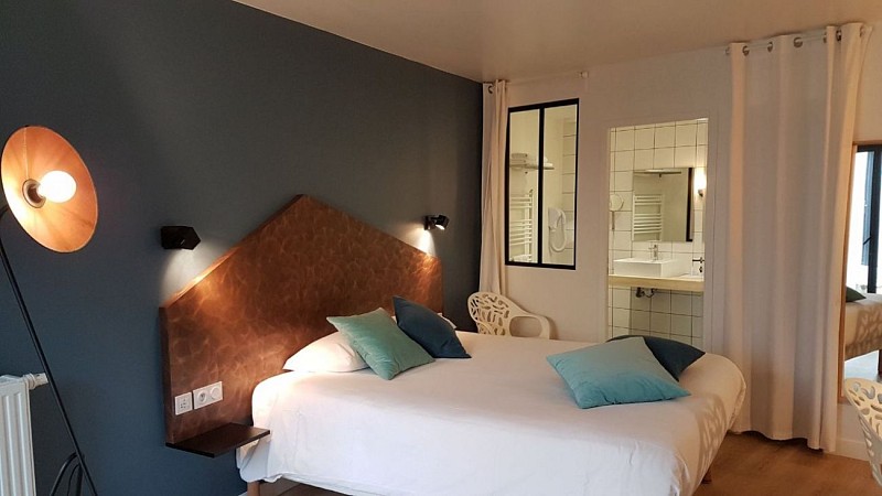 E brochure - hôtel.com