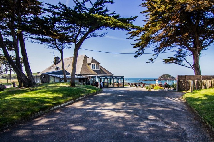 Camping - Les Chevrets - Saint-Coulomb