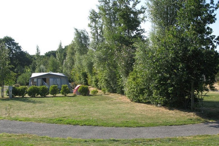 Camping Les Clos Fleuris