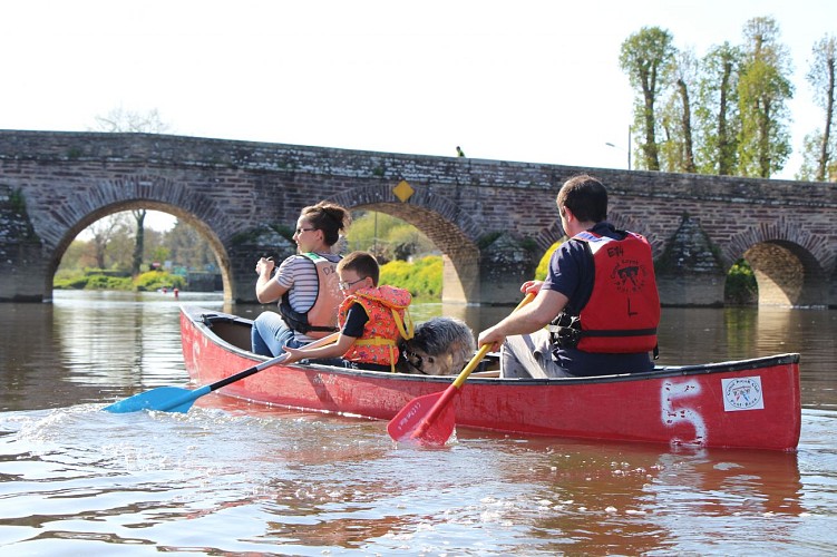 Canoës sur la Vilaine© CKCPR
