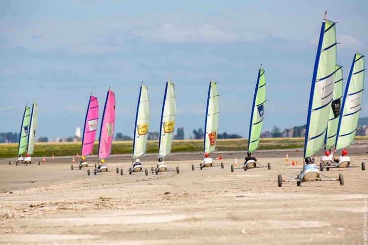 Avel char à voile à Hirel