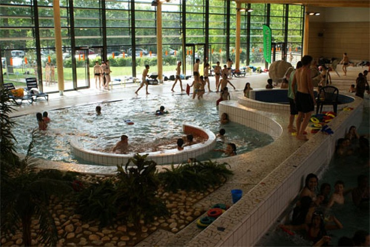 Piscine Municipale Gayeulles