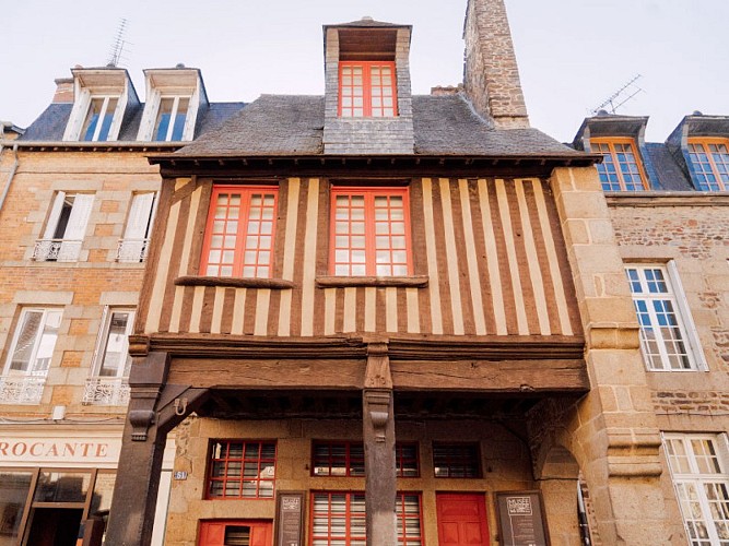 03082018-03082018-NOE00032